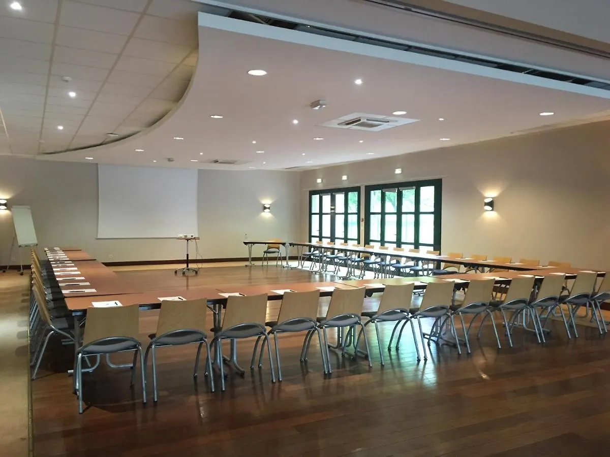 Le Domaine Des Fontaines - Hotel & Petit Dejeuner Bernin